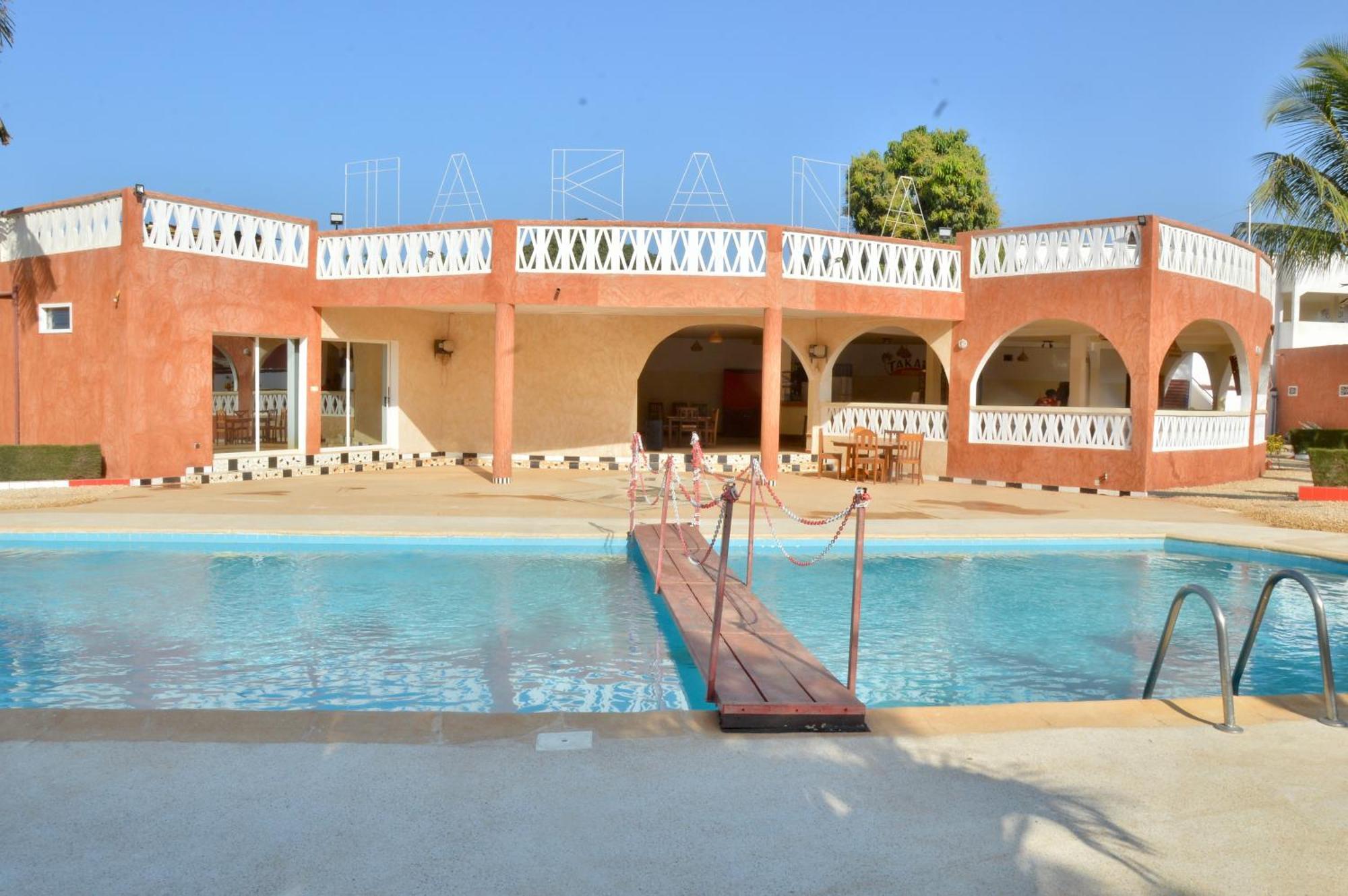Hotel Takana Ngaparou Exterior foto
