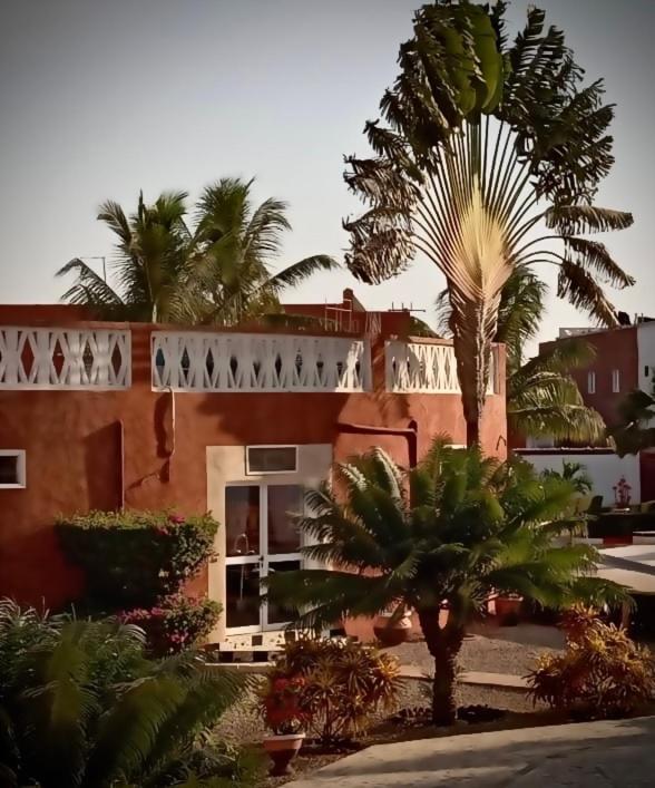 Hotel Takana Ngaparou Exterior foto